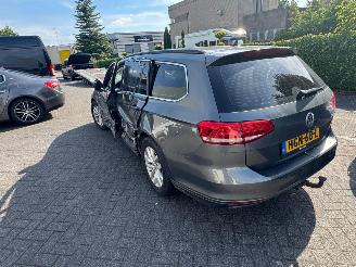 Volkswagen Passat 1.4 TSI Connected Series picture 3