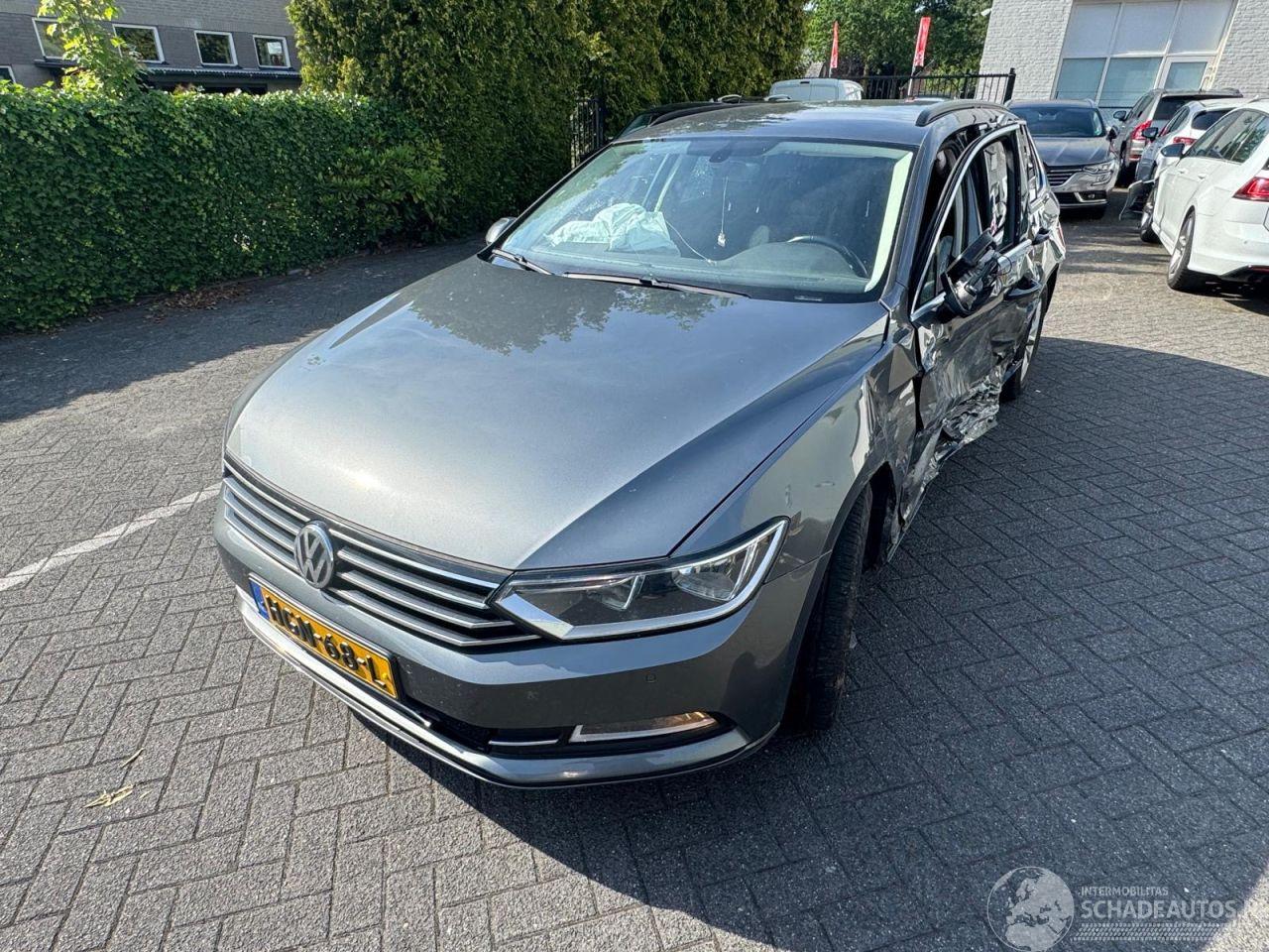 Volkswagen Passat 1.4 TSI Connected Series