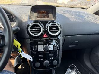 Opel Corsa 1.2 16V 111 Edition Automaat picture 20