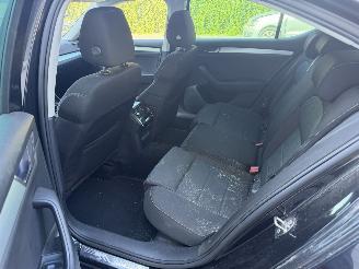 Skoda Superb 1.6 TDI Ambition Business picture 8