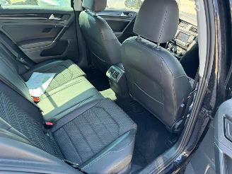 Volkswagen Golf 1.2 TSI Business Edition picture 14