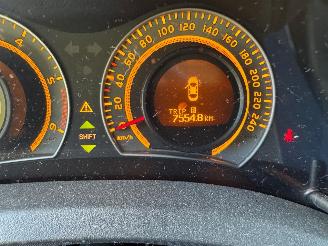 Toyota Auris 2.2 D-4D Executive picture 7