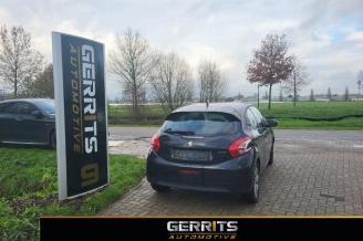 Peugeot 208 208 I (CA/CC/CK/CL), Hatchback, 2012 / 2019 1.0 Vti 12V PureTech picture 3
