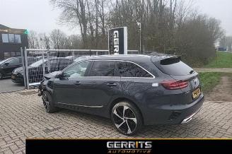 Sloopauto Kia Cee d Ceed Sportswagon (CDF), Combi 5-drs, 2018 1.6 GDI 16V PHEV 2021/11