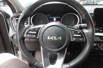 Kia Cee d SEDAN picture 21