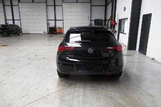 Opel Astra ELEGANCE picture 4