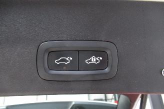 Volvo XC40 MOMENTUM picture 28