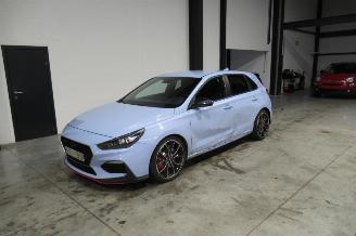 krockskadad bil auto Hyundai I-30 N 2019/8