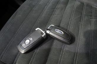 Ford Kuga ST-LINE picture 36