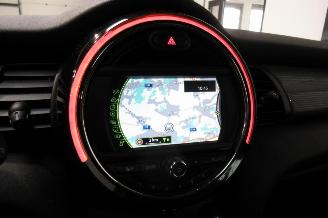 Mini Cooper SEDAN picture 26