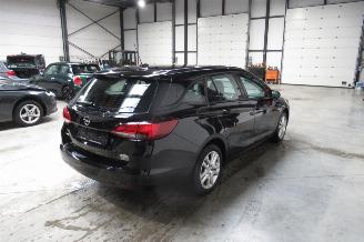 Opel Astra BREAK picture 5