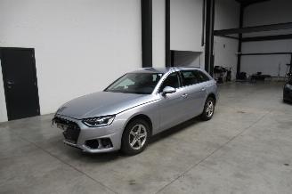 krockskadad bil auto Audi A4 BREAK 2020/10