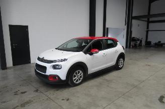 krockskadad bil auto Citroën C3 FEEL 2017/10