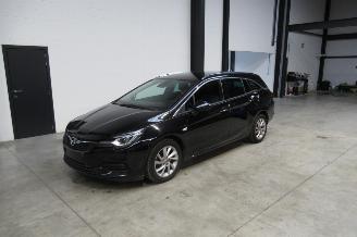 skadebil auto Opel Astra ELEGANCE 2021/3