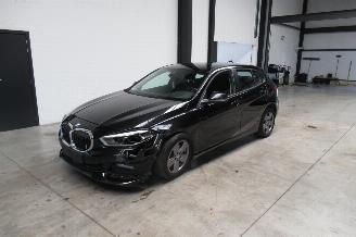 Auto incidentate BMW 1-serie ADVANTAGE 2021/9