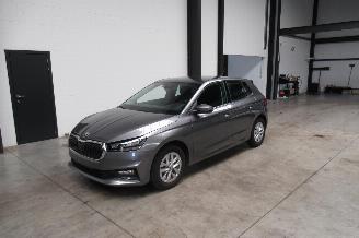 krockskadad bil auto Skoda Fabia AMBITION 2022/9