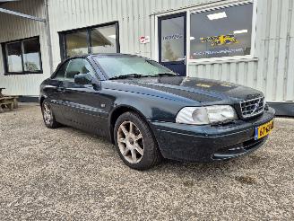 Vrakbiler auto Volvo C-70 Convertible 2.0 T 2001/2