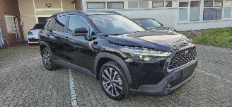 krockskadad bil auto Toyota Corolla Cross Hybride*Digitaal cockpit*LED*Camera*Panoramaschuifdak* 2025/1