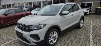  Volkswagen T-Cross 1.0 TSI Live*Automaat*LED*Navigatie*Camera*Digitaal Cockpit*IQ Drive*Licht/Zicht paket*Aircontioning*DAB+ 2025/6
