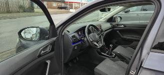 Volkswagen T-Cross 1.0L Benzine Life*Airco*Keyless*Camera*LED*DAB*Trekhaak* picture 11