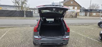 Volvo Xc-60 2.0L Benzine R Design*AWD*LED*Leren bekleding*Camera*Sound*Digitaal* picture 8