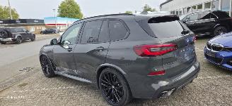 BMW X5  picture 6