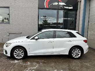 Damaged car Audi A3 AUDI A3 2.0TDI 2020 2020/11