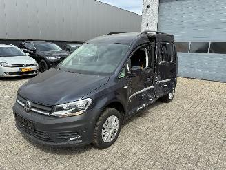Voiture accidenté Volkswagen Caddy VW CADDY ROLSTOEL 1.2TSI 2017 2017/10