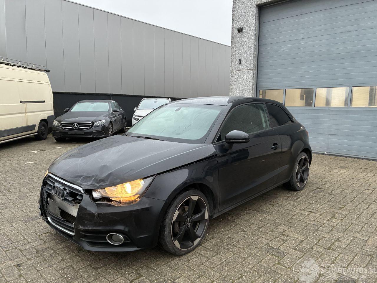 Audi A1 AUDI A1 1.6TDI DSG 2013