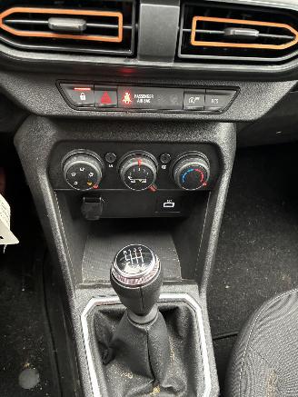 Dacia Sandero DACIA SANDERO 1.0I 2023 picture 14