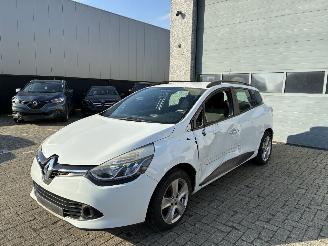  Renault Clio RENAULT CLIO 1.5D AUTOMAAT 2016 2016/6