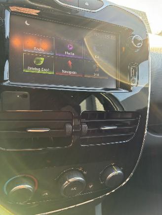 Renault Clio RENAULT CLIO 1.5D AUTOMAAT 2016 picture 21