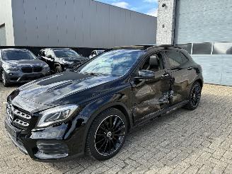 Vaurioauto  passenger cars Mercedes GLA MERCEDES GLA200d AMG 2019 2019/4