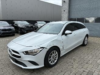 skadebil auto Mercedes Cla-klasse MERCEDES CLA180d 2022 2022/9