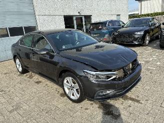 Volkswagen Passat VW PASSAT 1.6TDI DSG 2020 picture 4