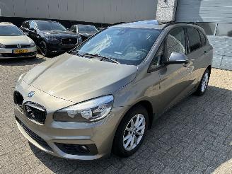 skadebil auto BMW 2-serie BMW 216d 2015 2015/6
