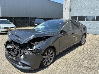 Damaged car Mazda 3 MAZDA 3 2.0I AUTOMAAT 2021 2021/3