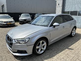 Unfallwagen Audi A3 AUDI A3 1.6TDI DSG 2018 2018/5
