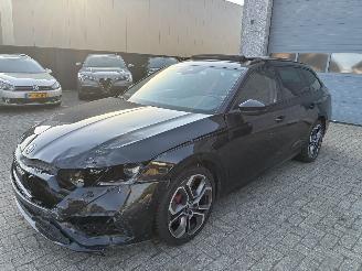Damaged car Skoda Octavia SKODA OCTAVIA RS HYBRIDE 2021 2021/6