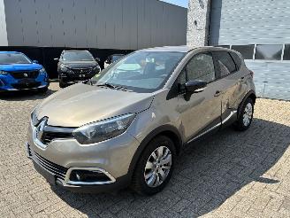 skadebil auto Renault Captur RENAULT CAPTUR 1.5D 2016 2016/1