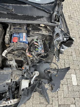 Peugeot 5008 PEUGEOT 5008 1.2I 2017 7 ZIT picture 5