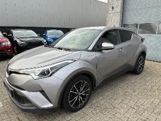 uszkodzony samochody osobowe Toyota CH-R TOYOTA CHR HYBRID 2017 2017/8