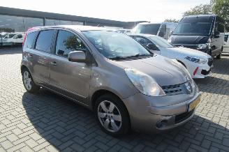 skadebil auto Nissan Note 1.6 Life Pack Automaat 2008/7
