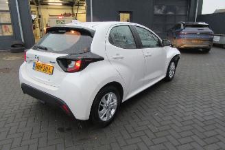 Mazda 2 Hybrid - 1.5 Centre-line picture 3