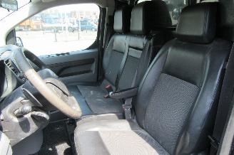 Citroën Jumpy 2.0 BlueHDI 180 Business M S&S Automaat picture 11