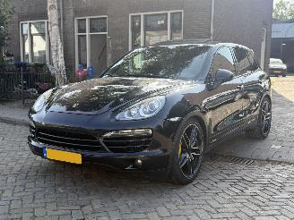 krockskadad bil auto Porsche Cayenne 3.0 DIESEL 2014/1