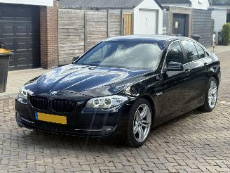 Schadeauto BMW 5-serie 530i / NAP!!!! 2012/1