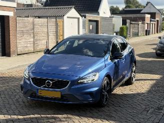  Volvo V-40 2.0 T4 R DESIGN Sport 2017/1