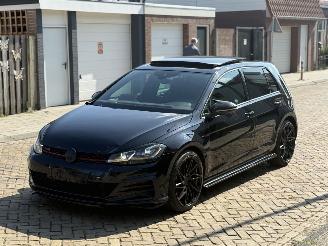 uszkodzony samochody osobowe Volkswagen Golf 2.0 TSI GTI Performance 2018/1