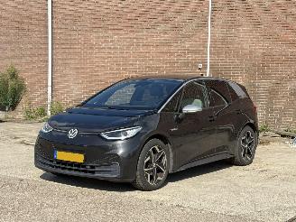 uszkodzony samochody osobowe Volkswagen ID.3 First Plus 58 kWh 2020/1